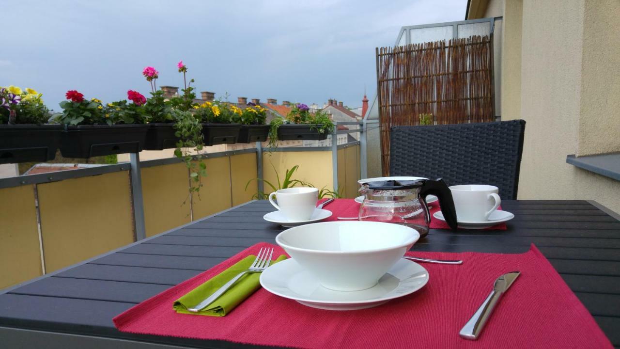 Apartment Visit Vienna Roof Terrace Morning Sun Bagian luar foto